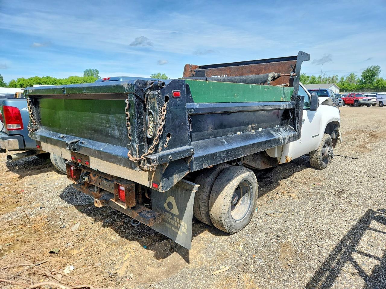 2008 GMC Sierra K3500 - Фото 3