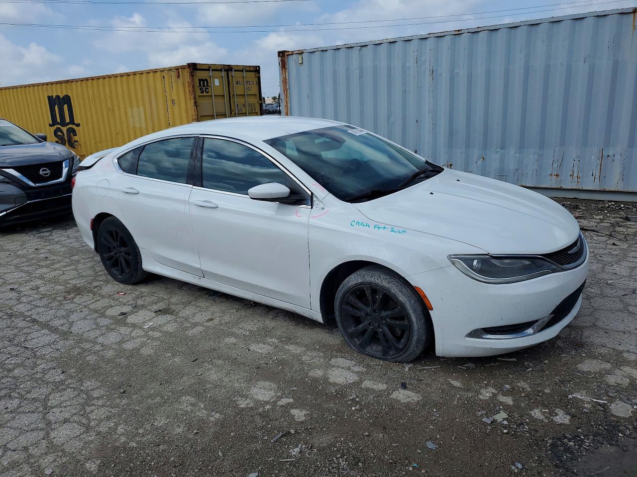 2015 Chrysler 200 Limited - Фото 4
