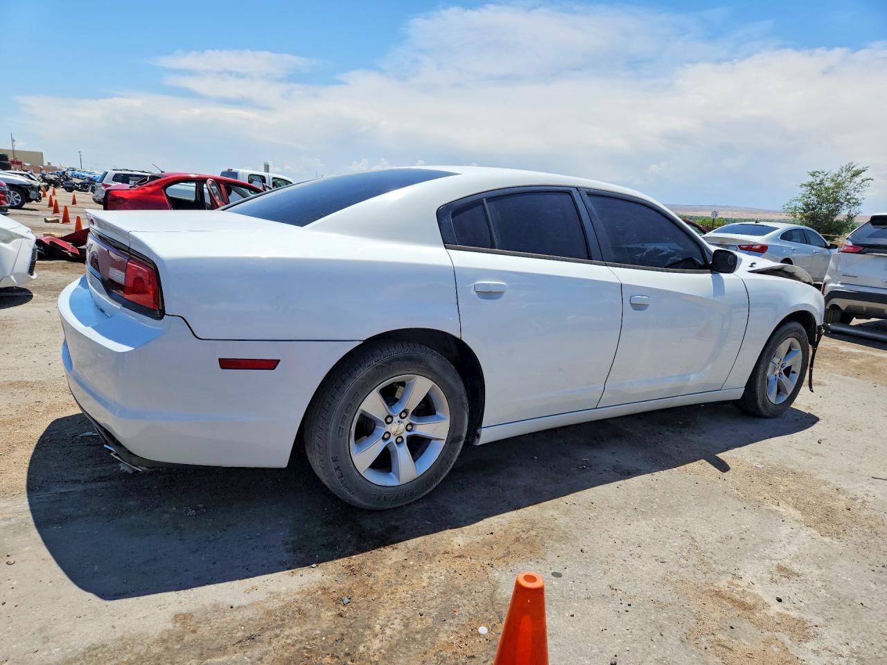 2011 Dodge Charger - Фото 3
