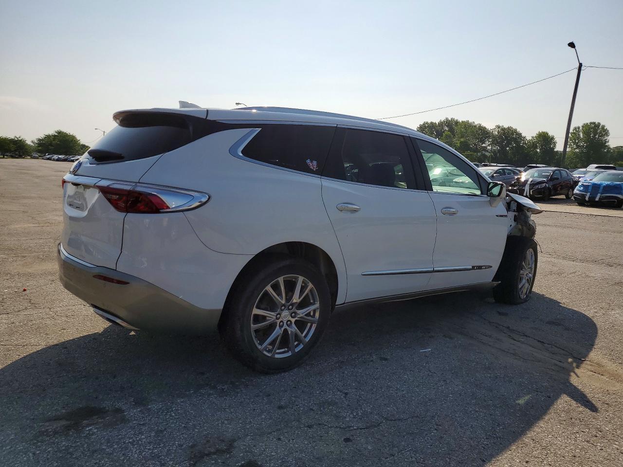 2022 Buick Enclave Premium - Фото 3