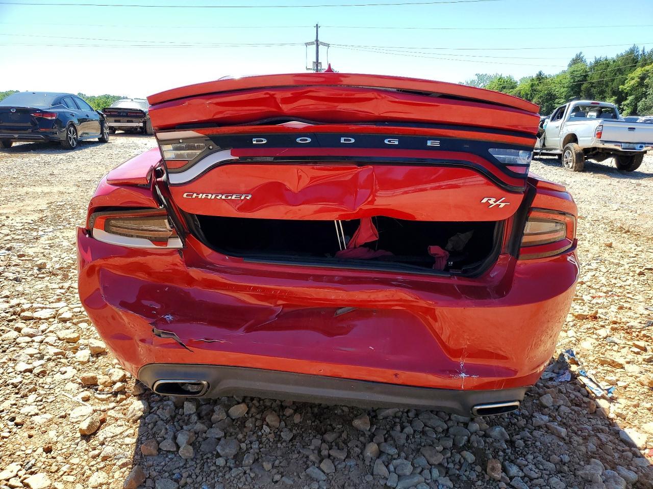 2017 Dodge Charger R - Image 6
