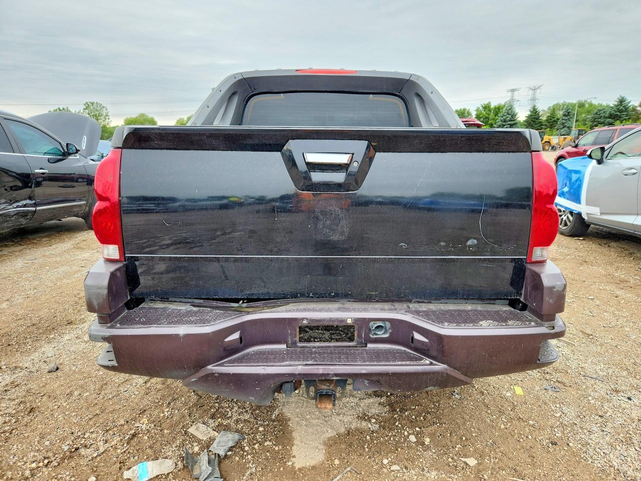 2002 Chevrolet Avalanche K1500 - Image 6