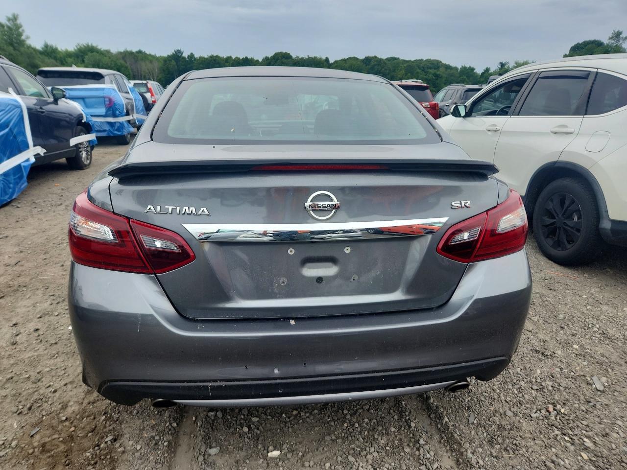 2017 Nissan Altima 2.5 Sr - Image 6