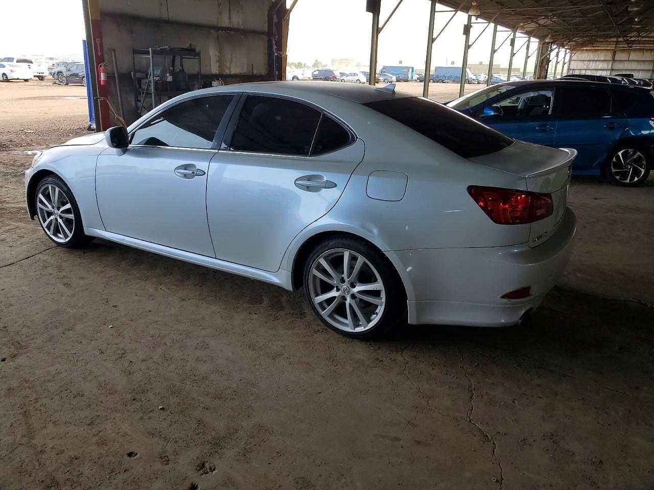 2007 Lexus Is 250 - Image 2