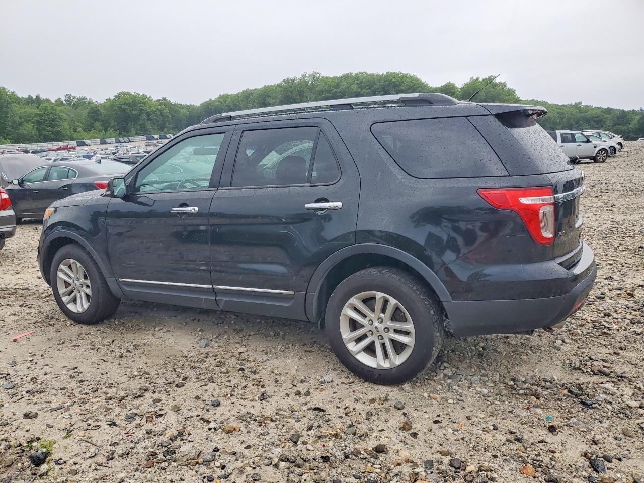 2013 Ford Explorer Xlt - Фото 2