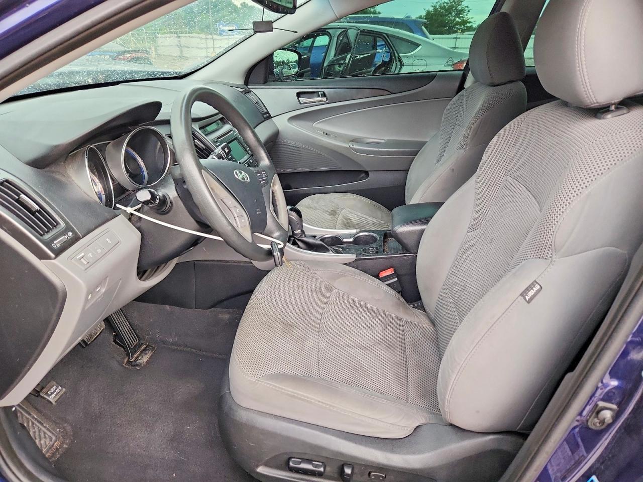 2014 Hyundai Sonata Gls - Image 7