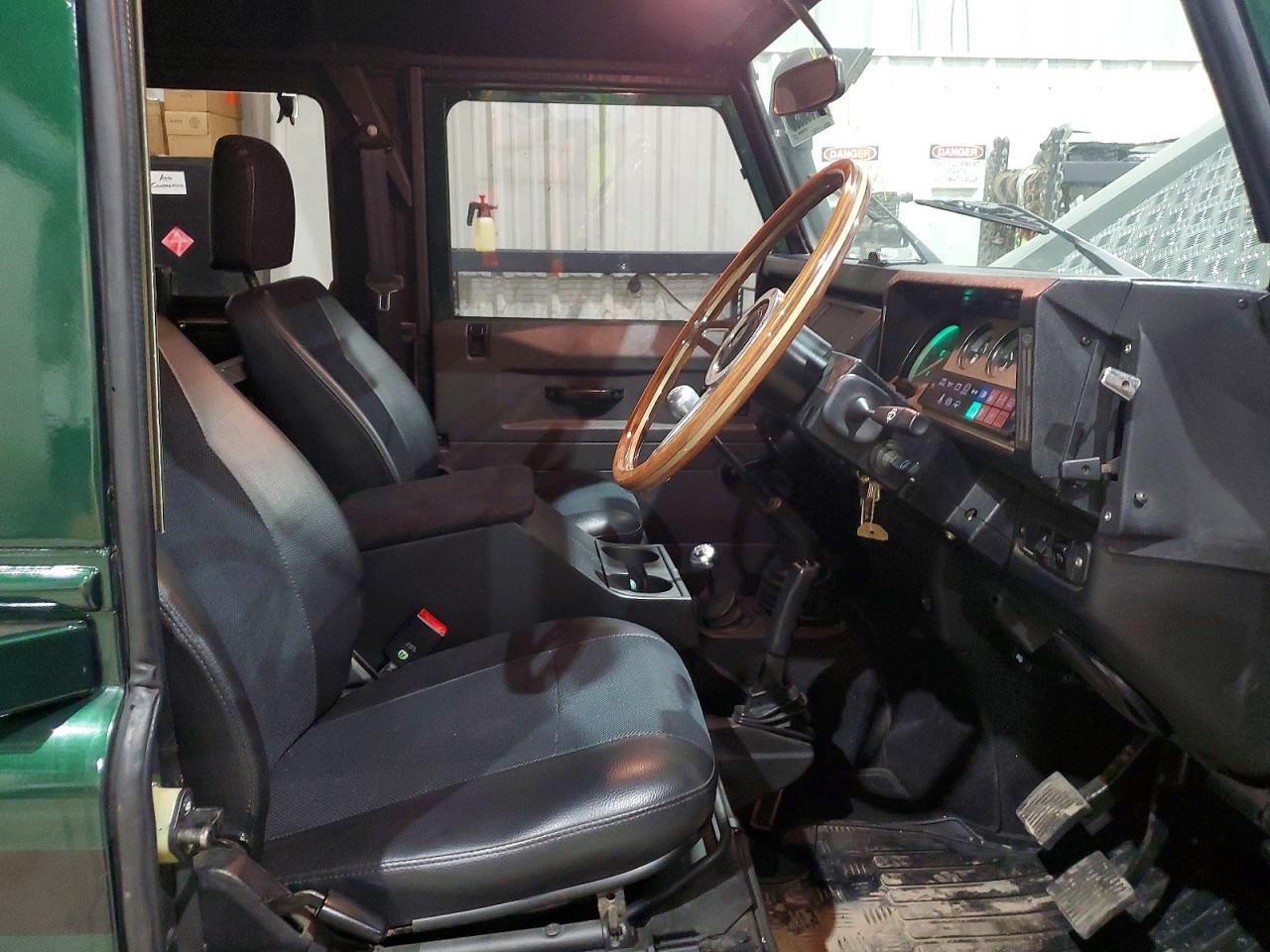 1993 Land Rover Defender 90 X-Dynamic Se - Фото 7