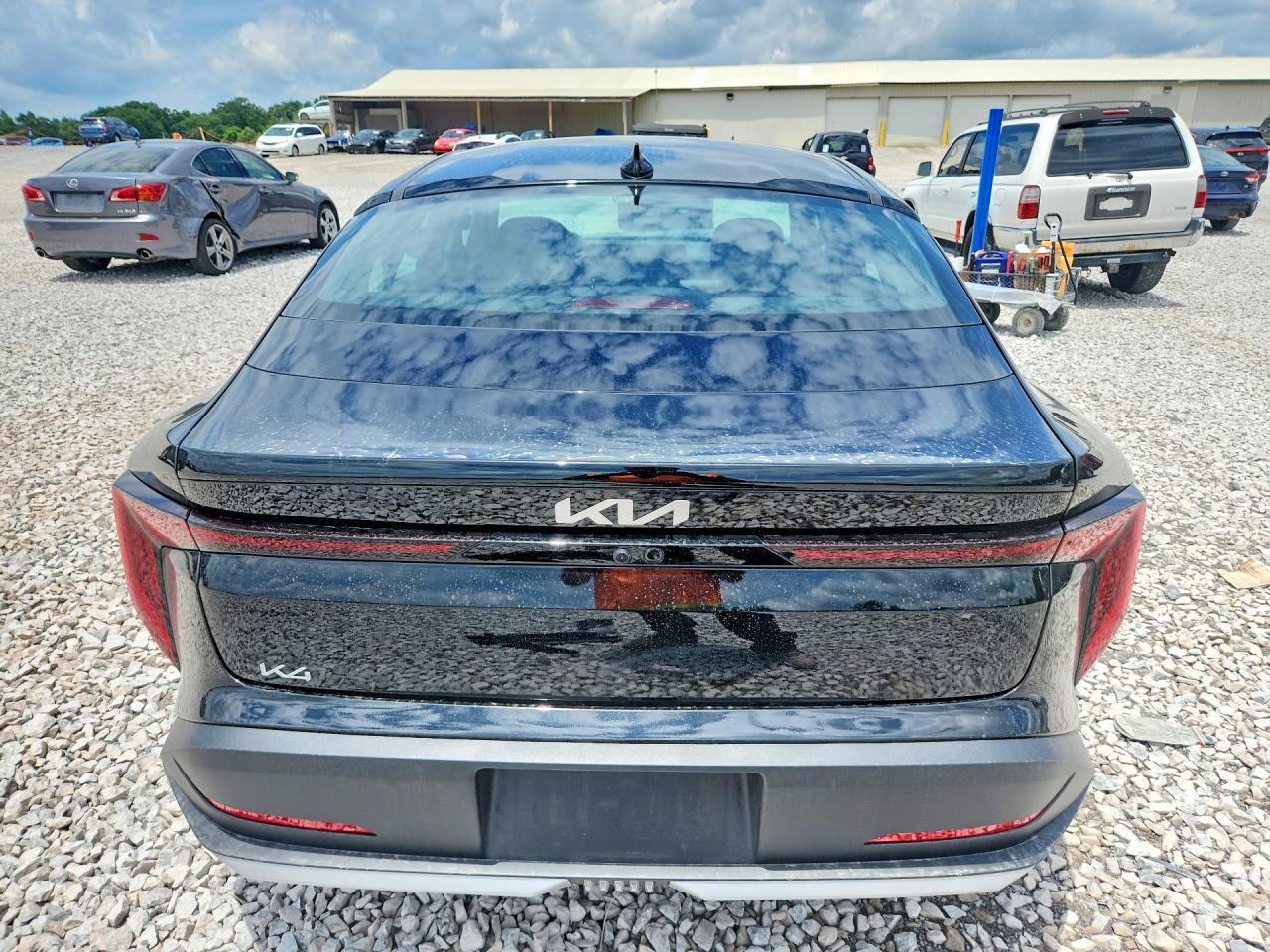 2026 Kia K4 Lxs - Image 6