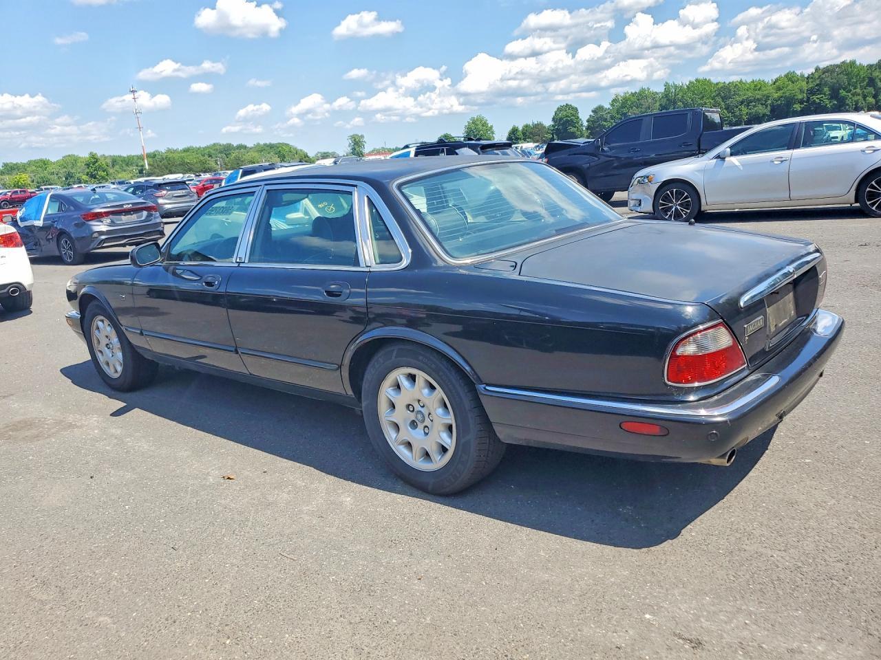 2001 Jaguar Xj8 - Фото 2