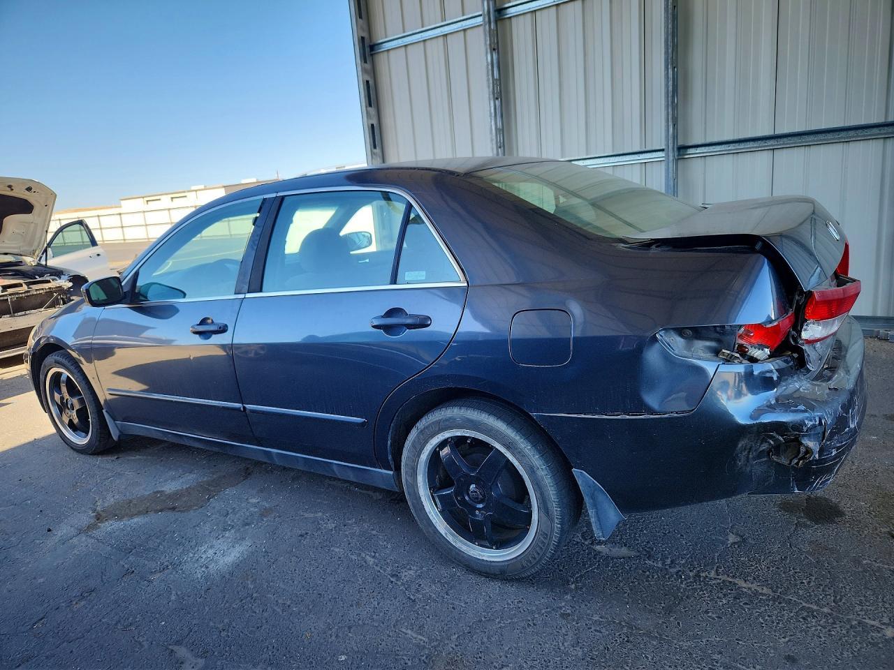 2003 Honda Accord Lx - Фото 2
