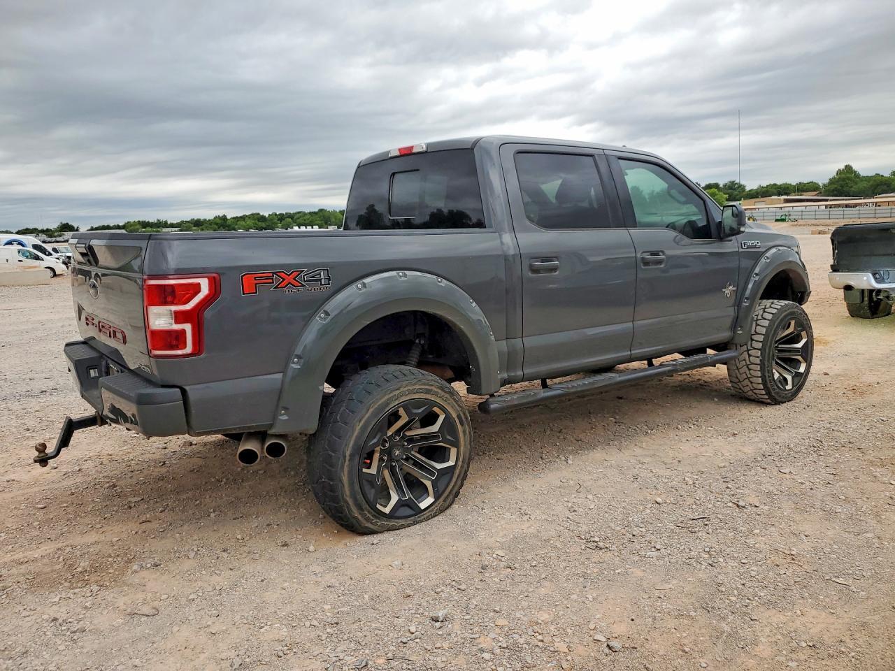 2018 Ford F150 Supercrew - Фото 3