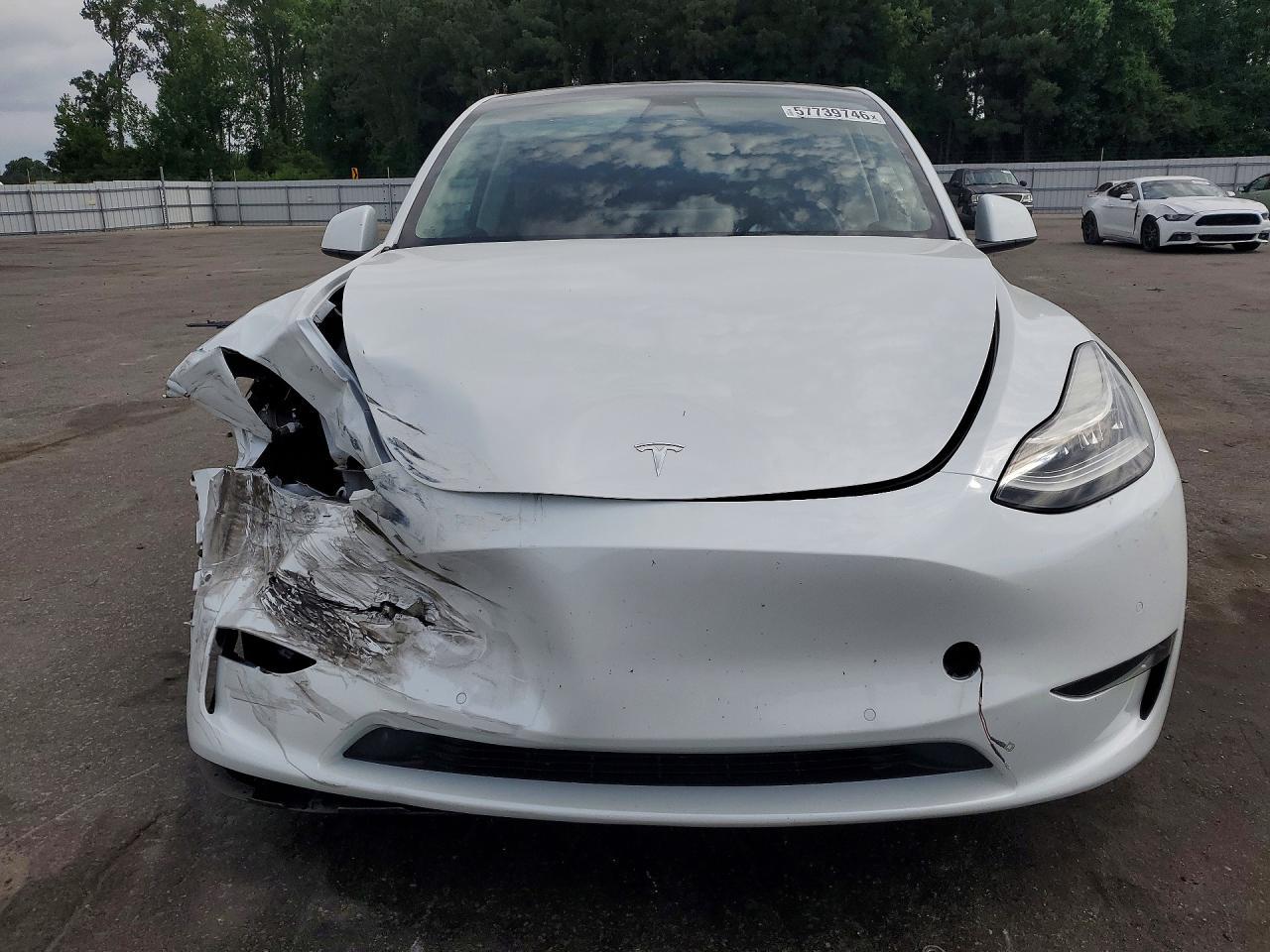 2022 Tesla Model Y - Image 5