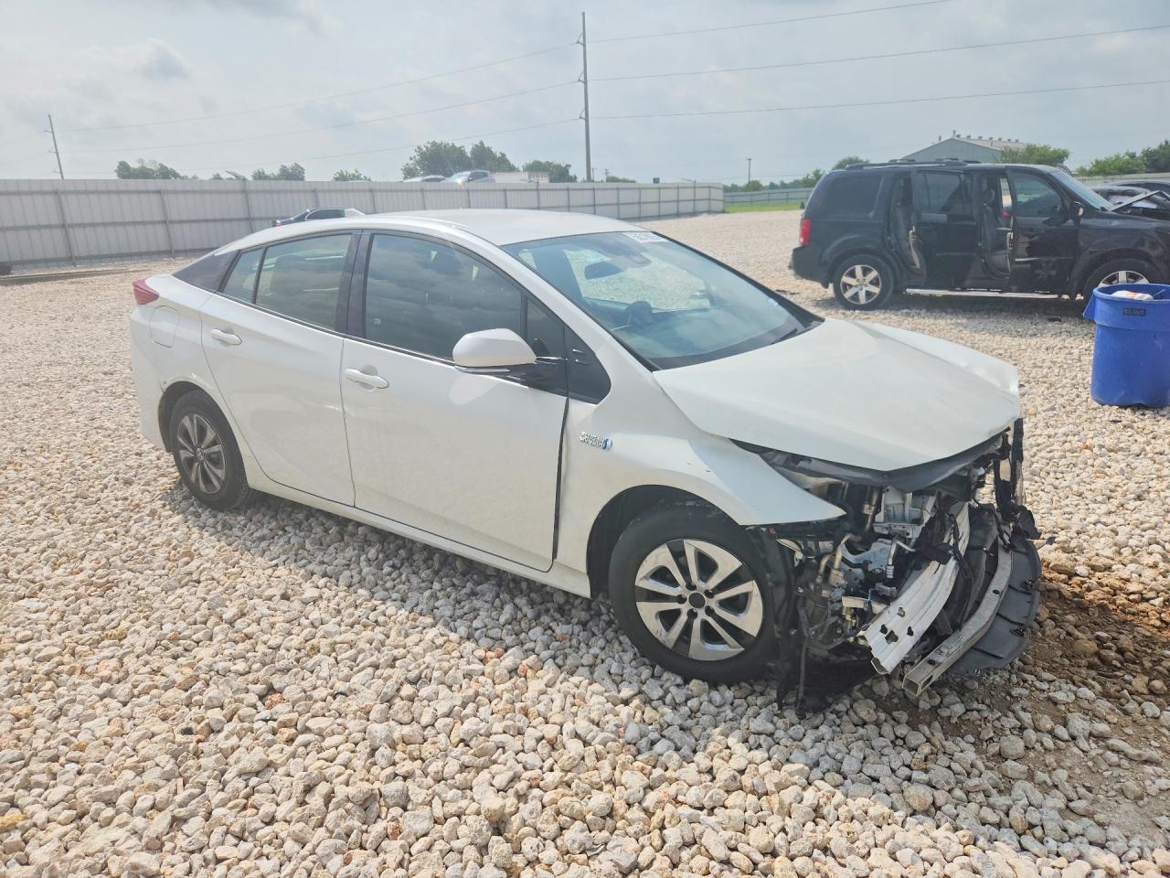 2017 Toyota Prius Prime Premium - Фото 4