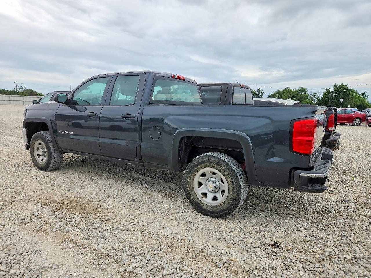 2018 Chevrolet Silverado K1500 - Image 2