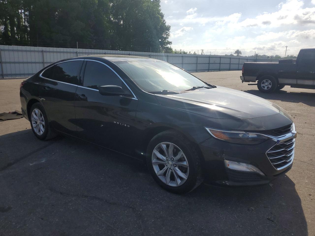 2020 Chevrolet Malibu Lt - Image 4