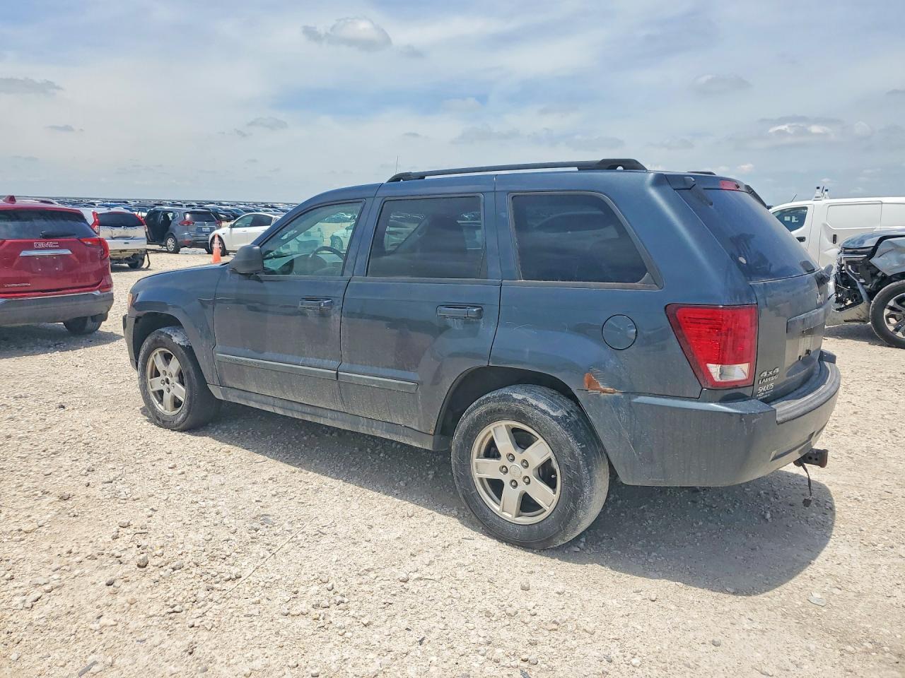 2004 Jeep Grand Cherokee - Фото 2