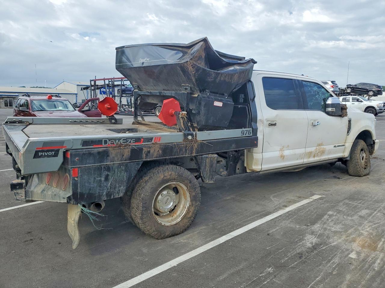 2019 Ford F350 Super Duty - Фото 3