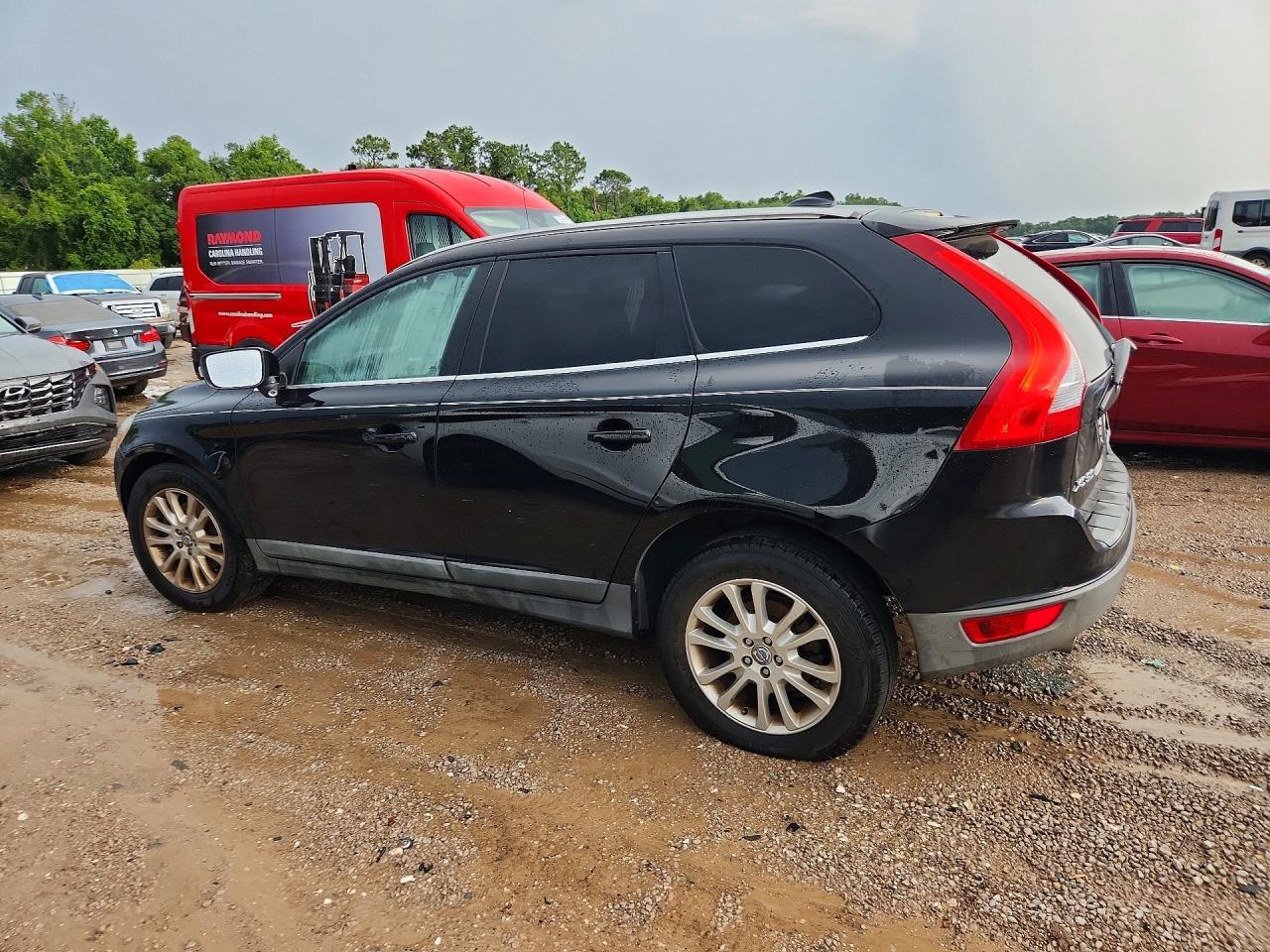 2010 Volvo Xc60 T6 - Image 2