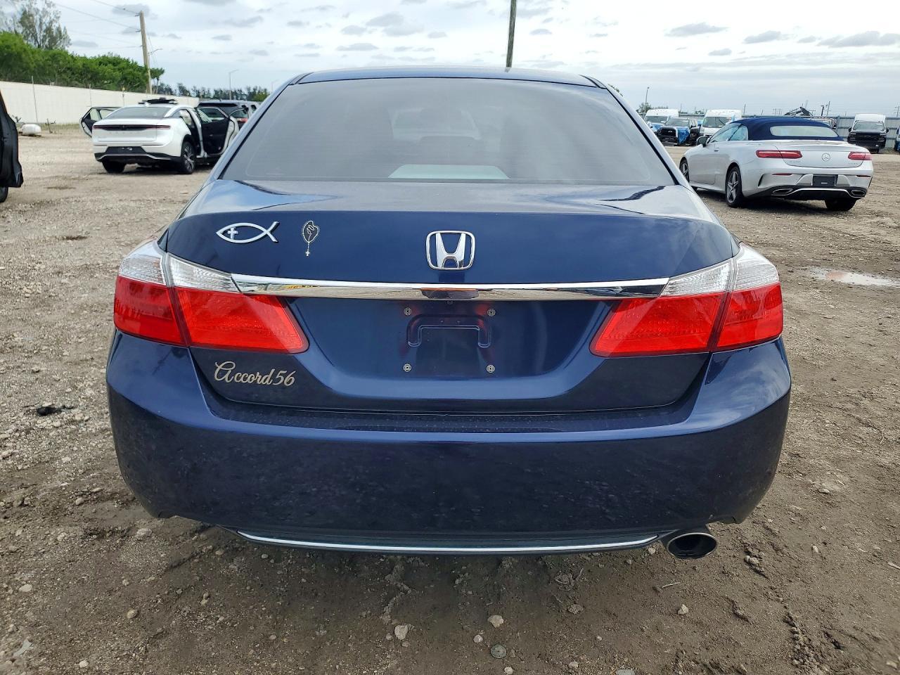 2015 Honda Accord Lx - Image 6