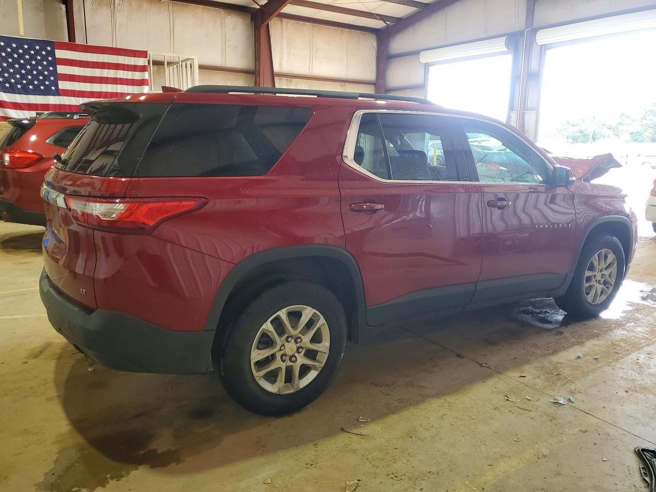 2020 Chevrolet Traverse Lt - Фото 3