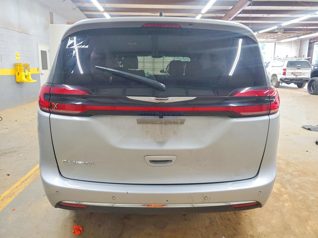 2026 Chrysler Pacifica Select - Фото 6