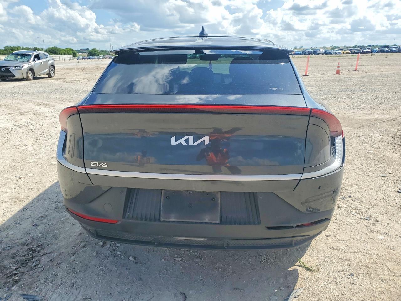 2024 Kia Ev6 Light - Image 6