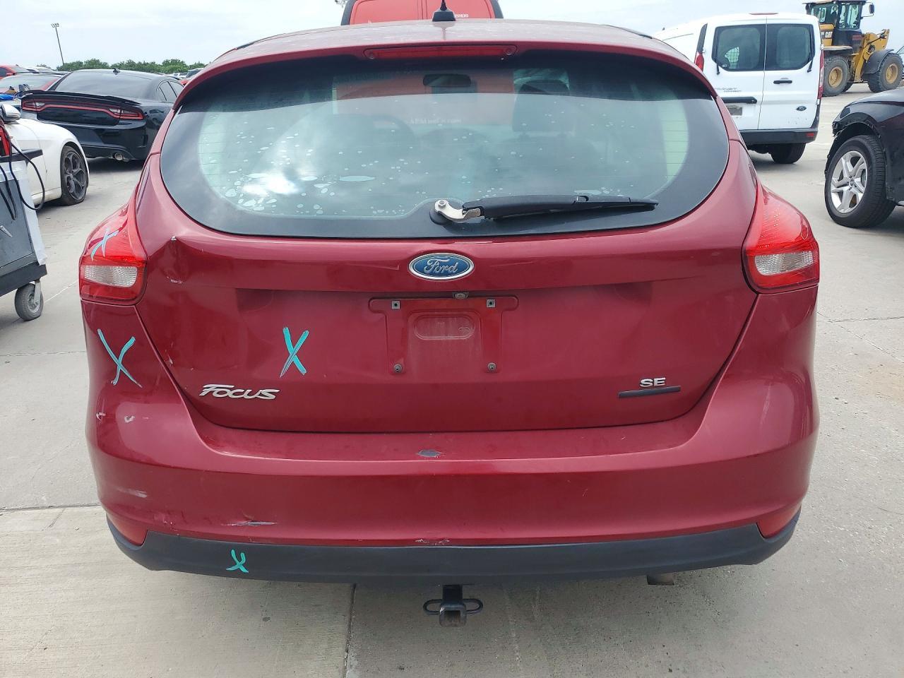 2015 Ford Focus Se - Image 6