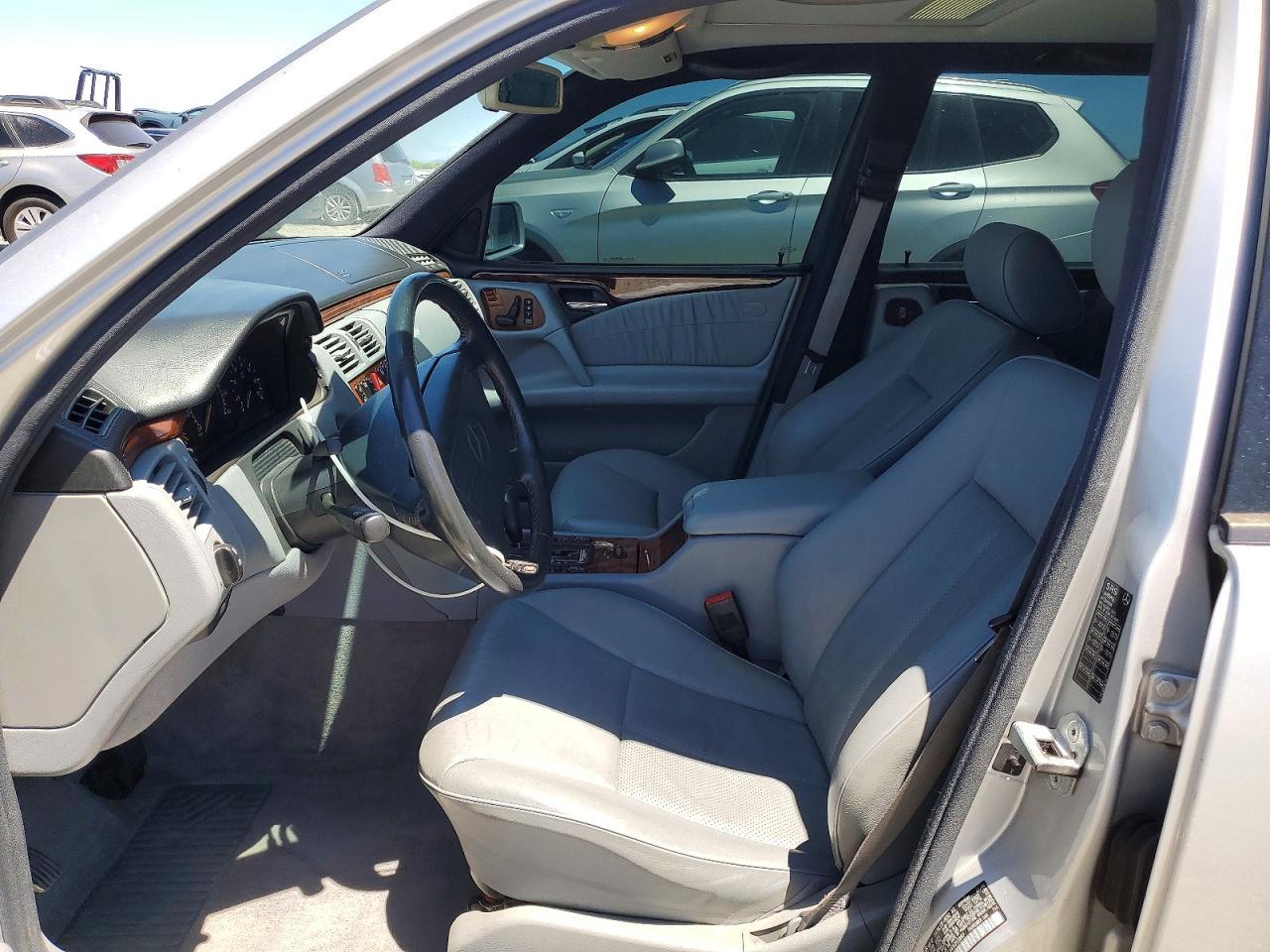 1999 Mercedes-Benz E 320 4Matic - Фото 7