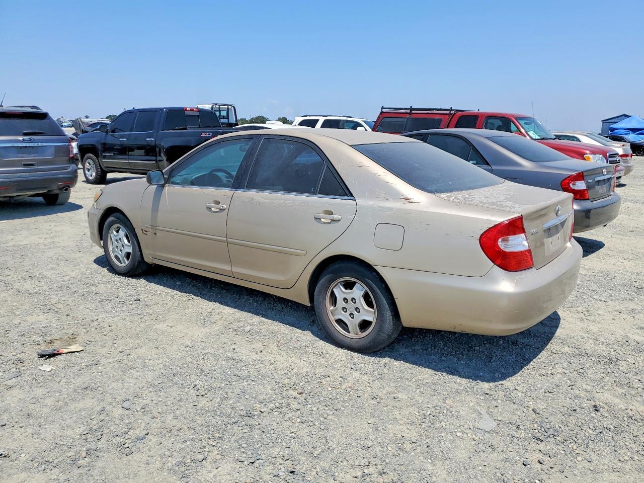 2002 Toyota Camry Le V6 - Фото 2