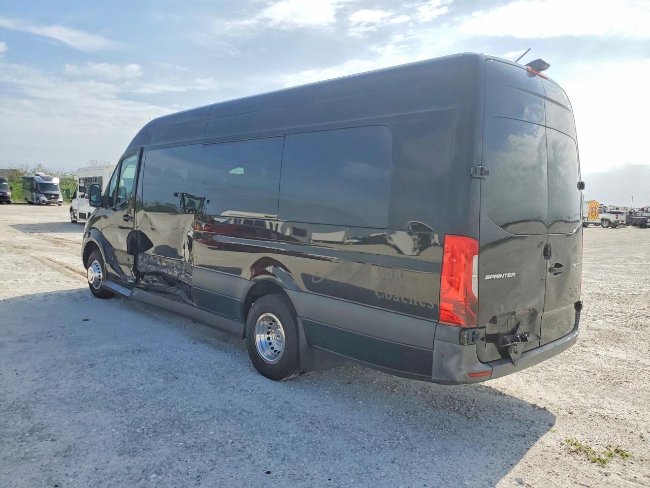 2019 Mercedes-Benz Sprinter - Image 2