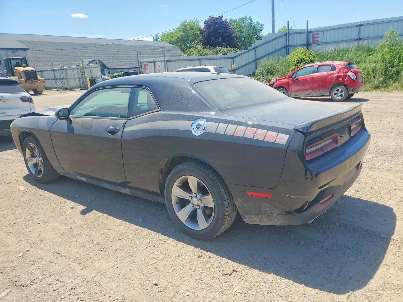 2015 Dodge Challenger Sxt - Фото 2
