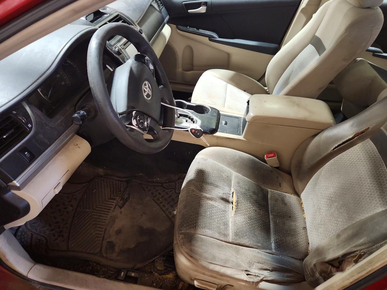 2012 Toyota Camry Le - Фото 7