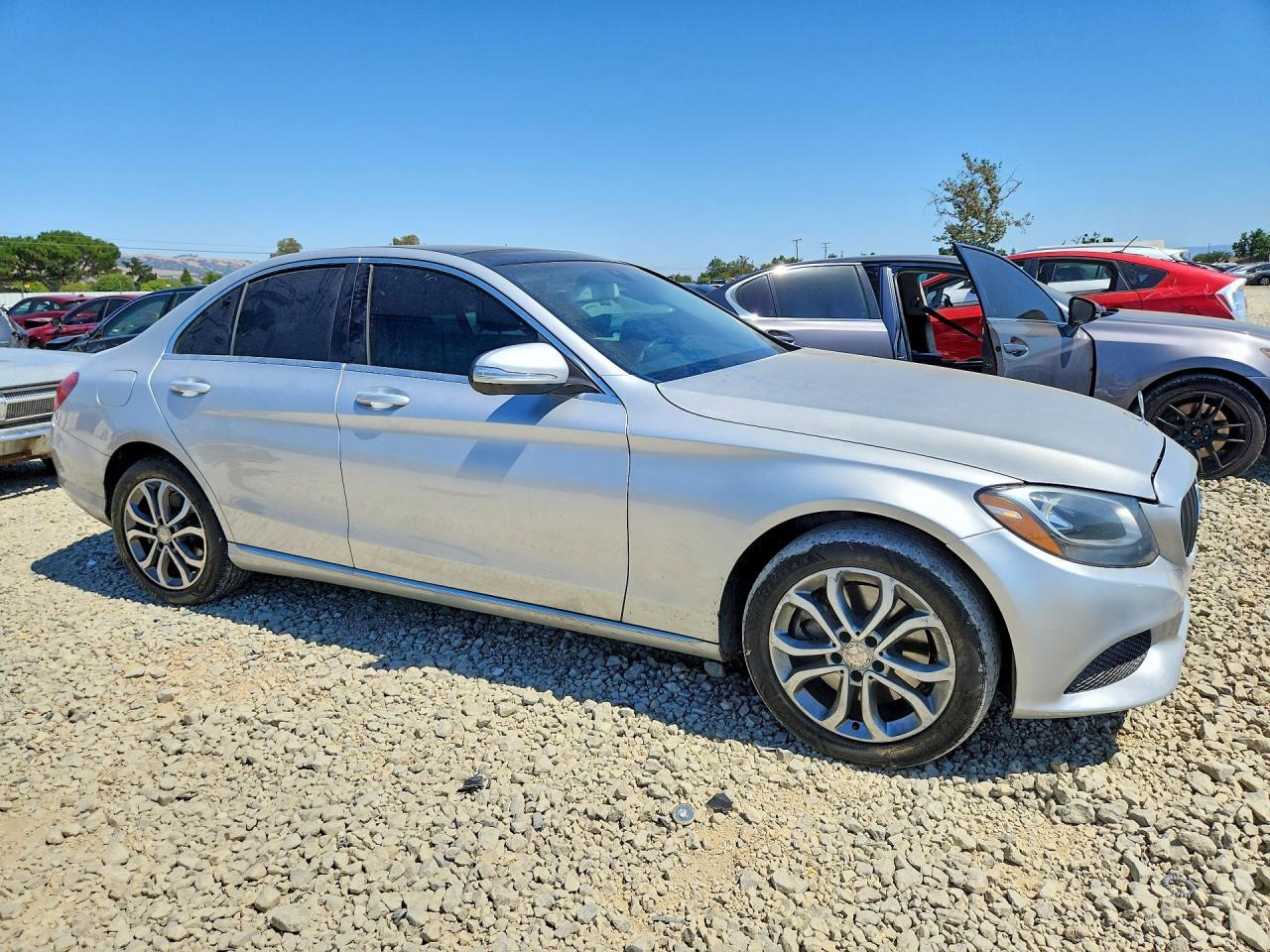 2015 Mercedes-Benz C 300 4Matic - Фото 4