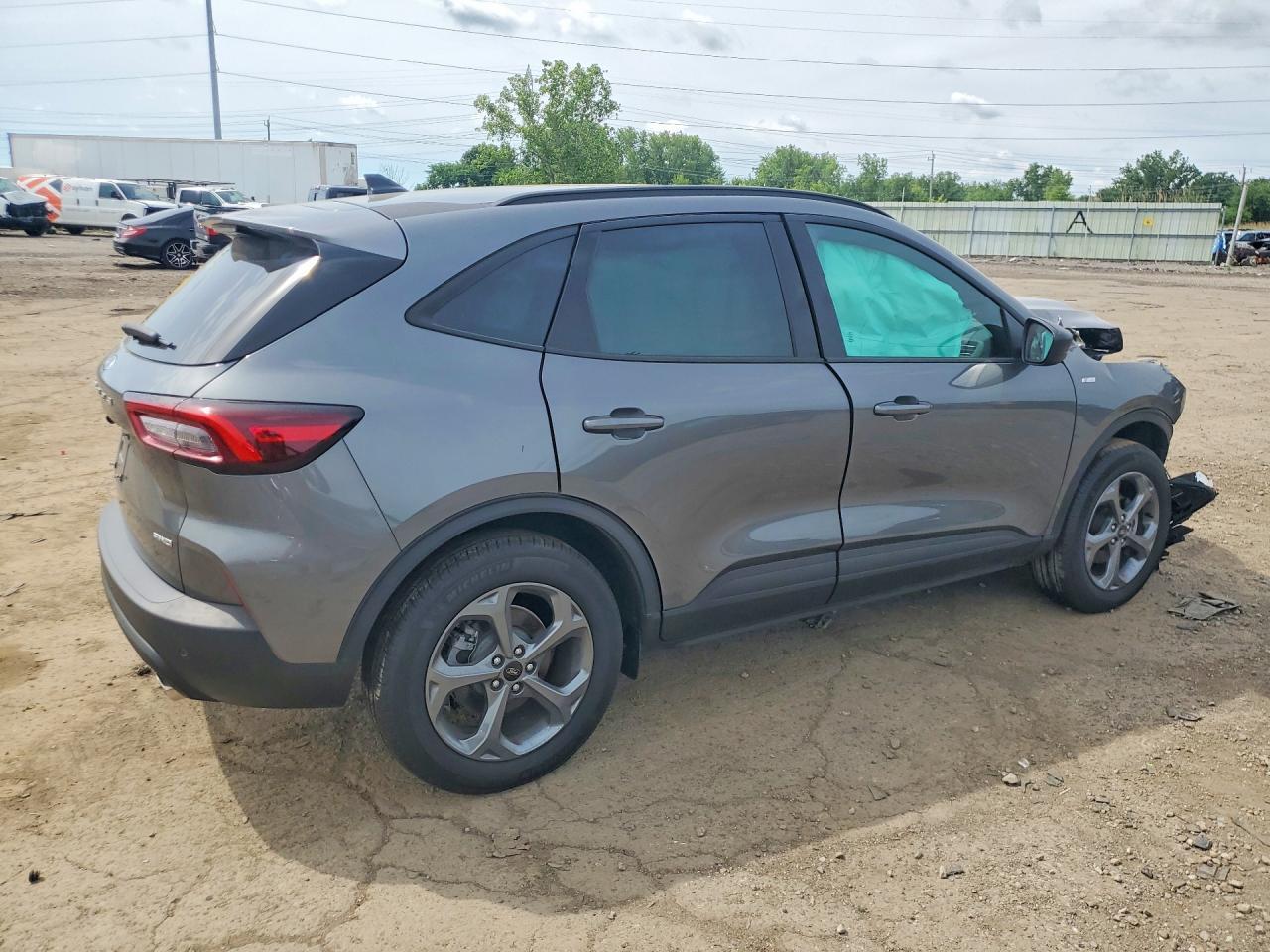 2025 Ford Escape St Line - Фото 3