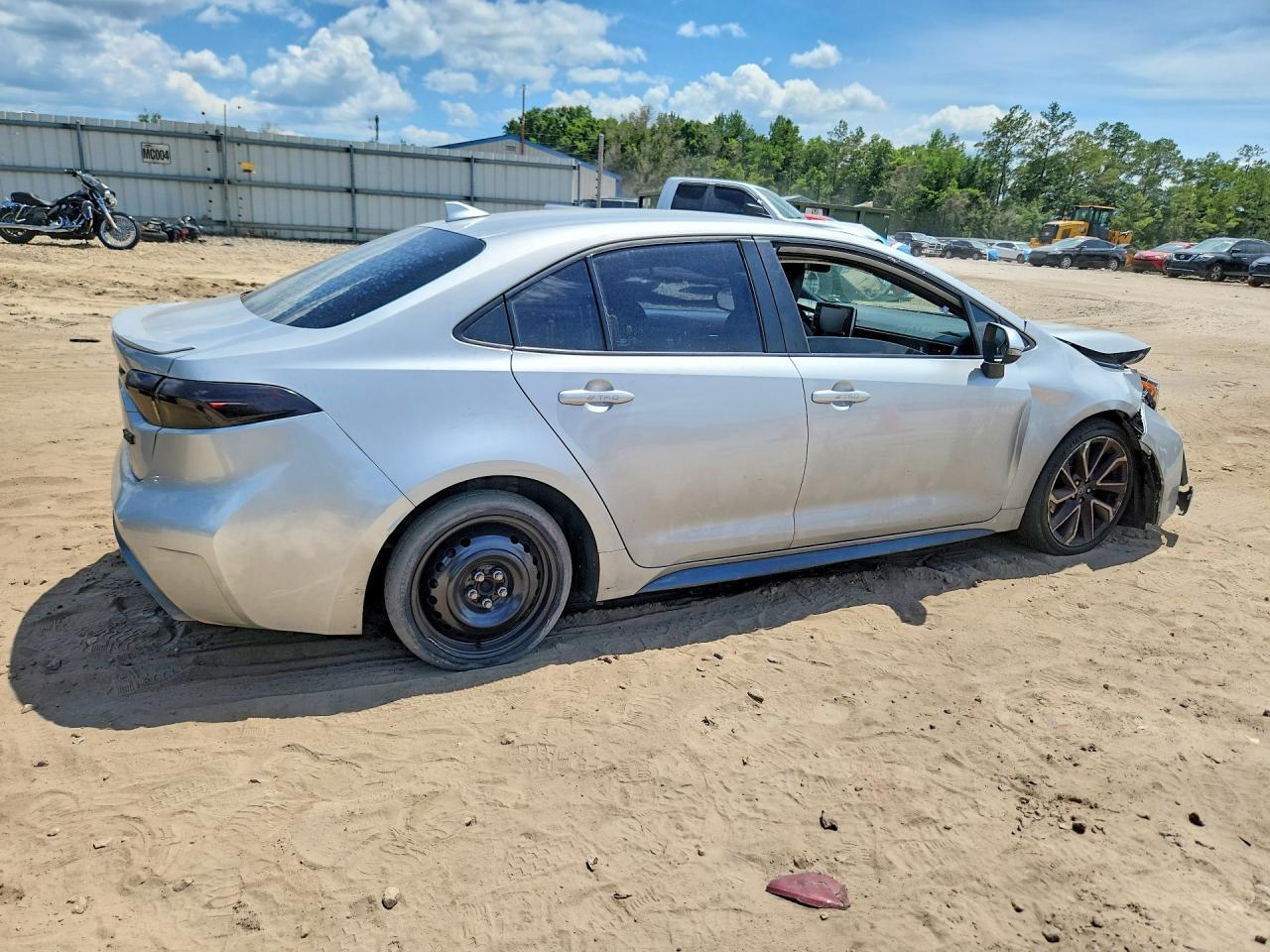 2021 Toyota Corolla Se - Image 3