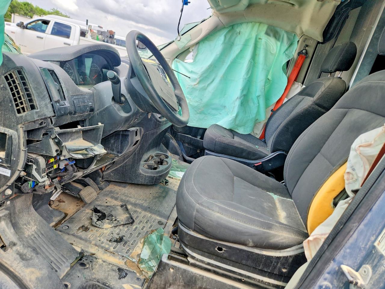 2021 Ram Promaster 3500 Delivery Van - Фото 7