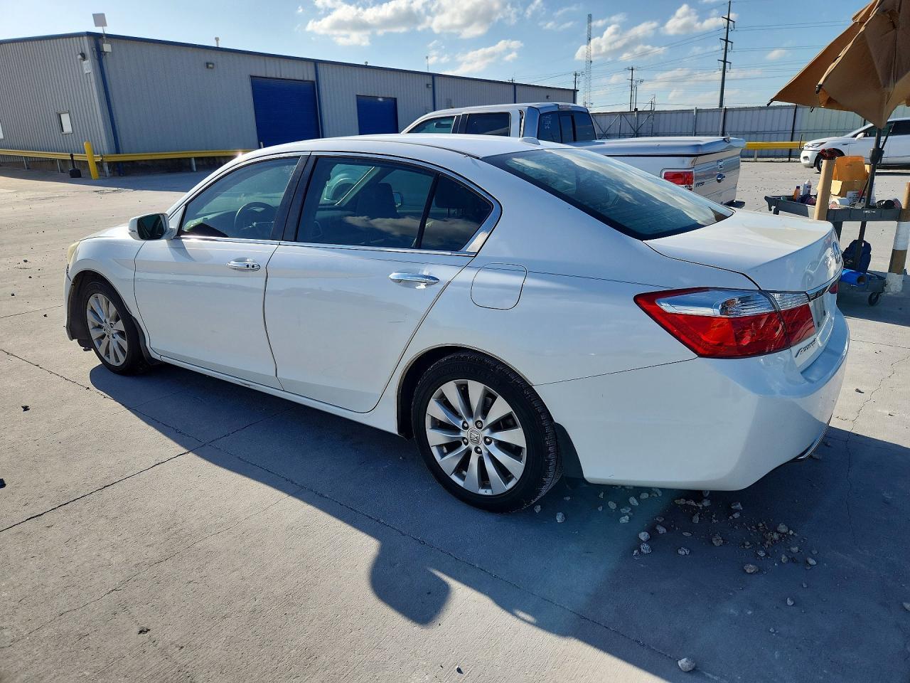 2015 Honda Accord Exl - Image 2