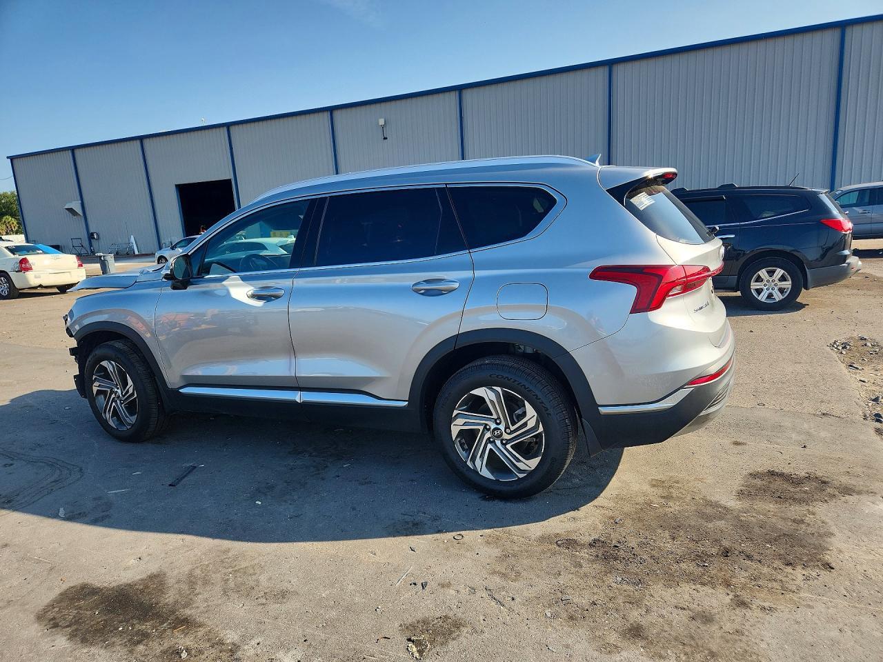 2022 Hyundai Santa Fe Sel - Image 2