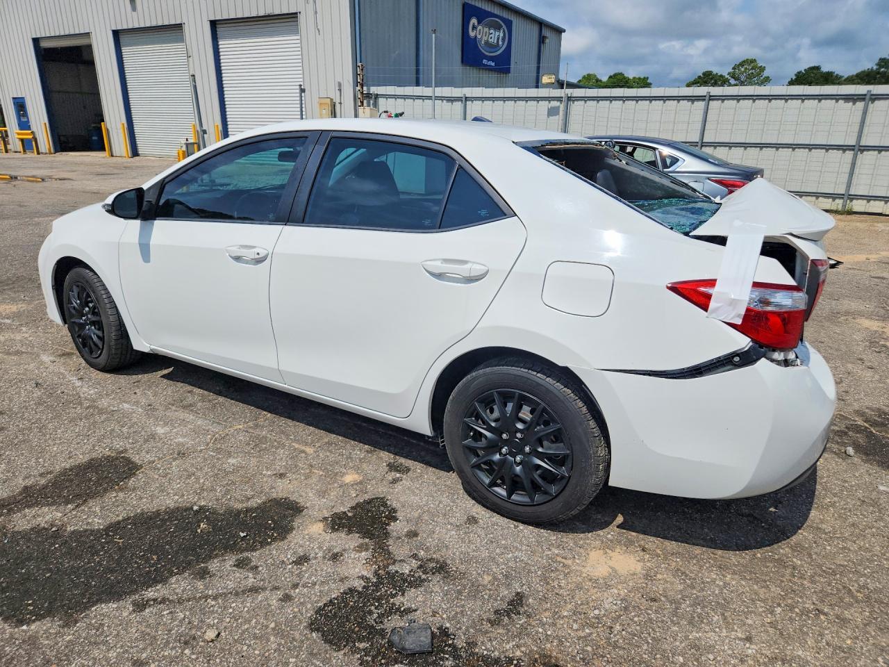 2016 Toyota Corolla - Фото 2