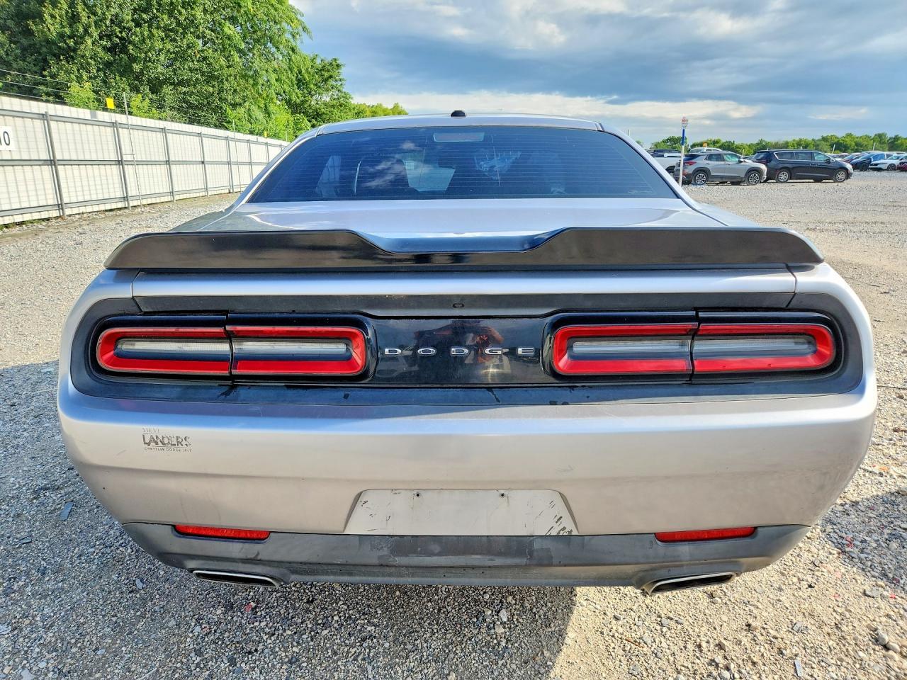 2015 Dodge Challenger Sxt - Фото 6