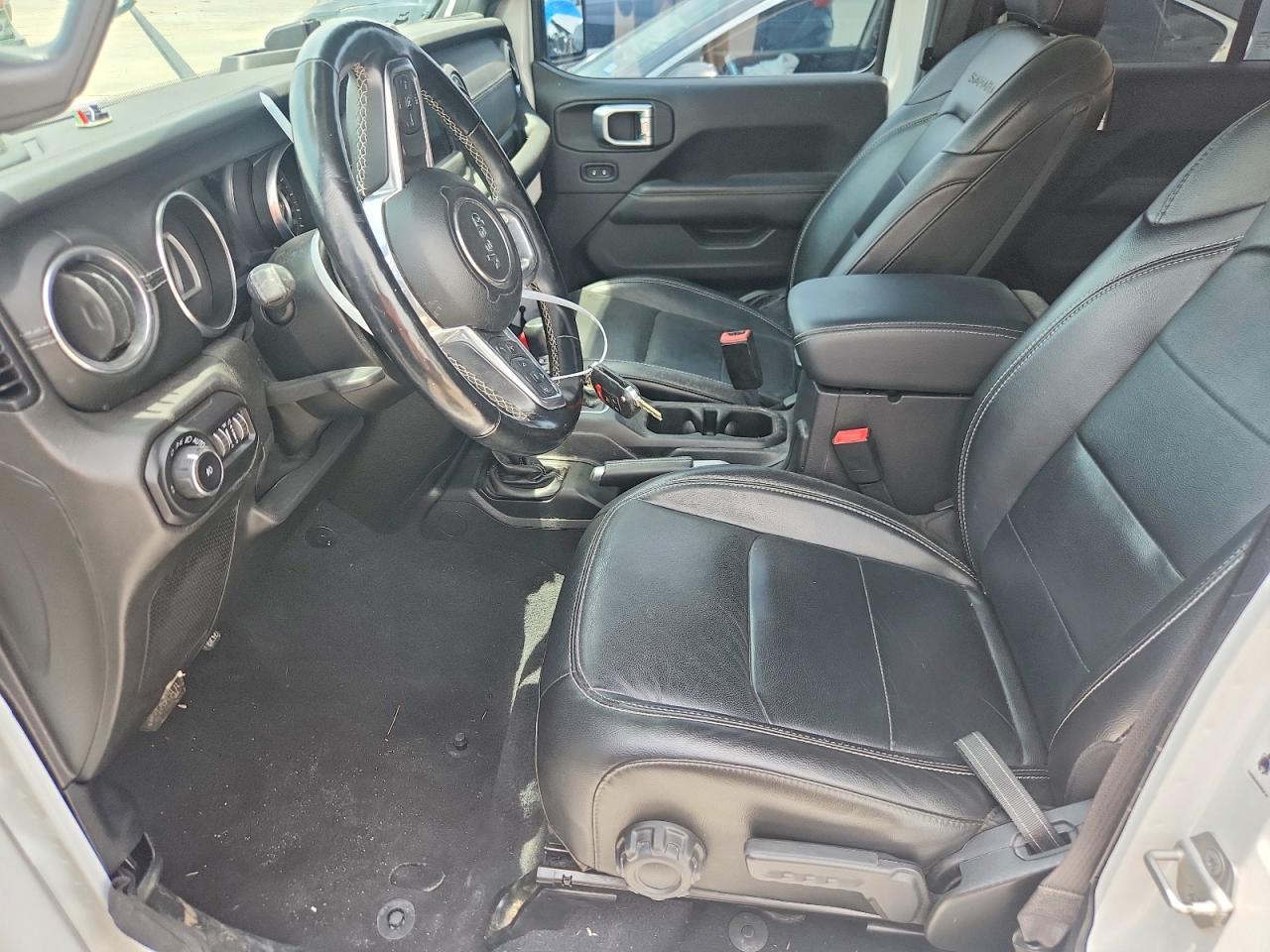 2020 Jeep Wrangler Unlimited Sahara - Image 7