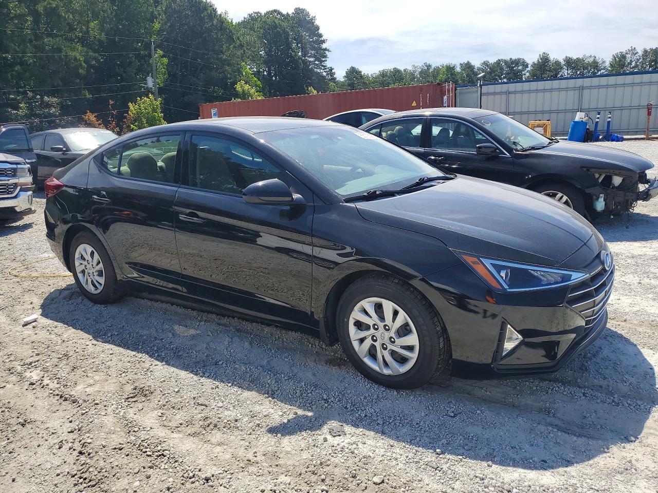 2020 Hyundai Elantra Se - Фото 4