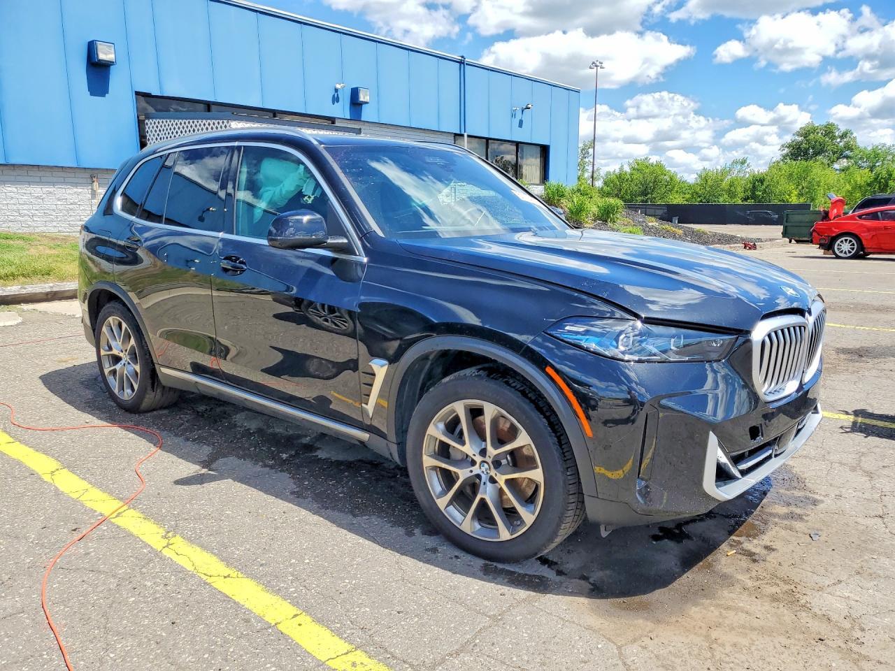 2026 BMW X5 xDrive50E - Фото 4