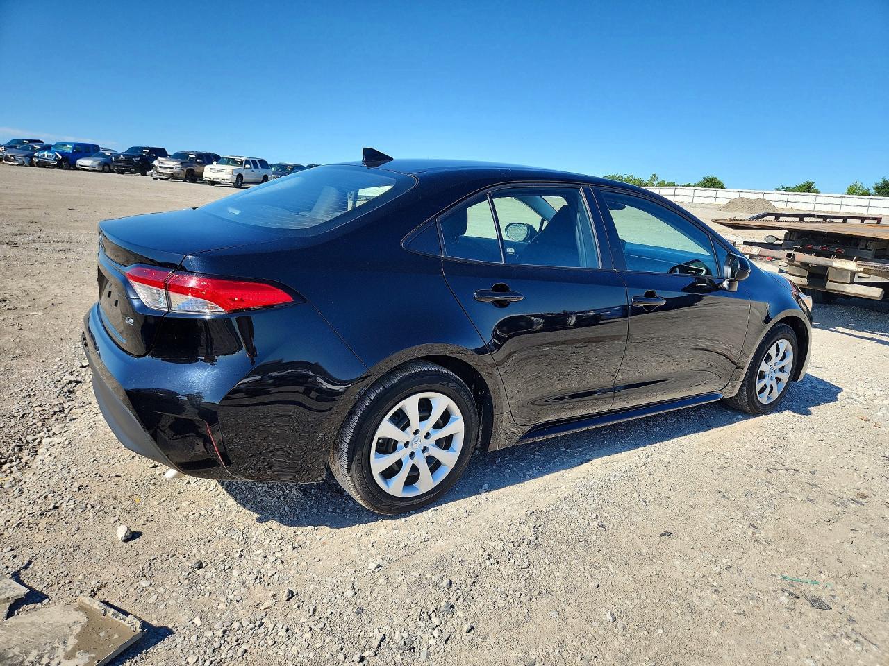 2024 Toyota Corolla Le - Image 3