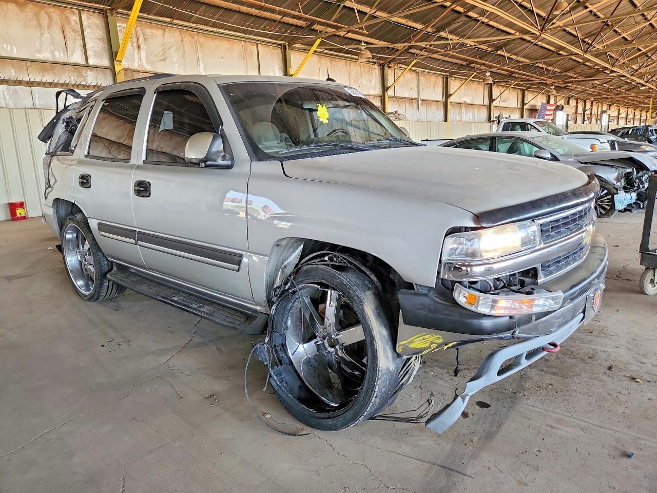 2005 Chevrolet Tahoe C1500 - Image 4