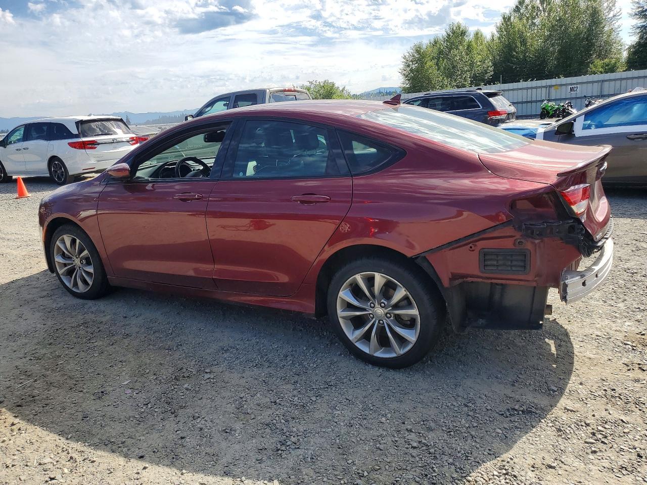 2015 Chrysler 200 S - Фото 2