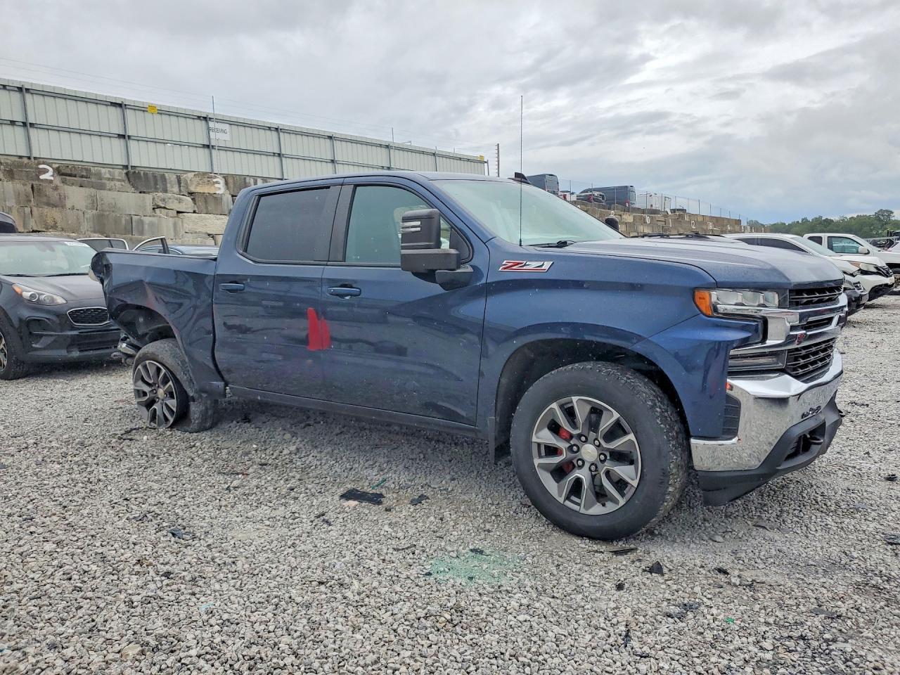 2020 Chevrolet Silverado K1500 Lt - Фото 4