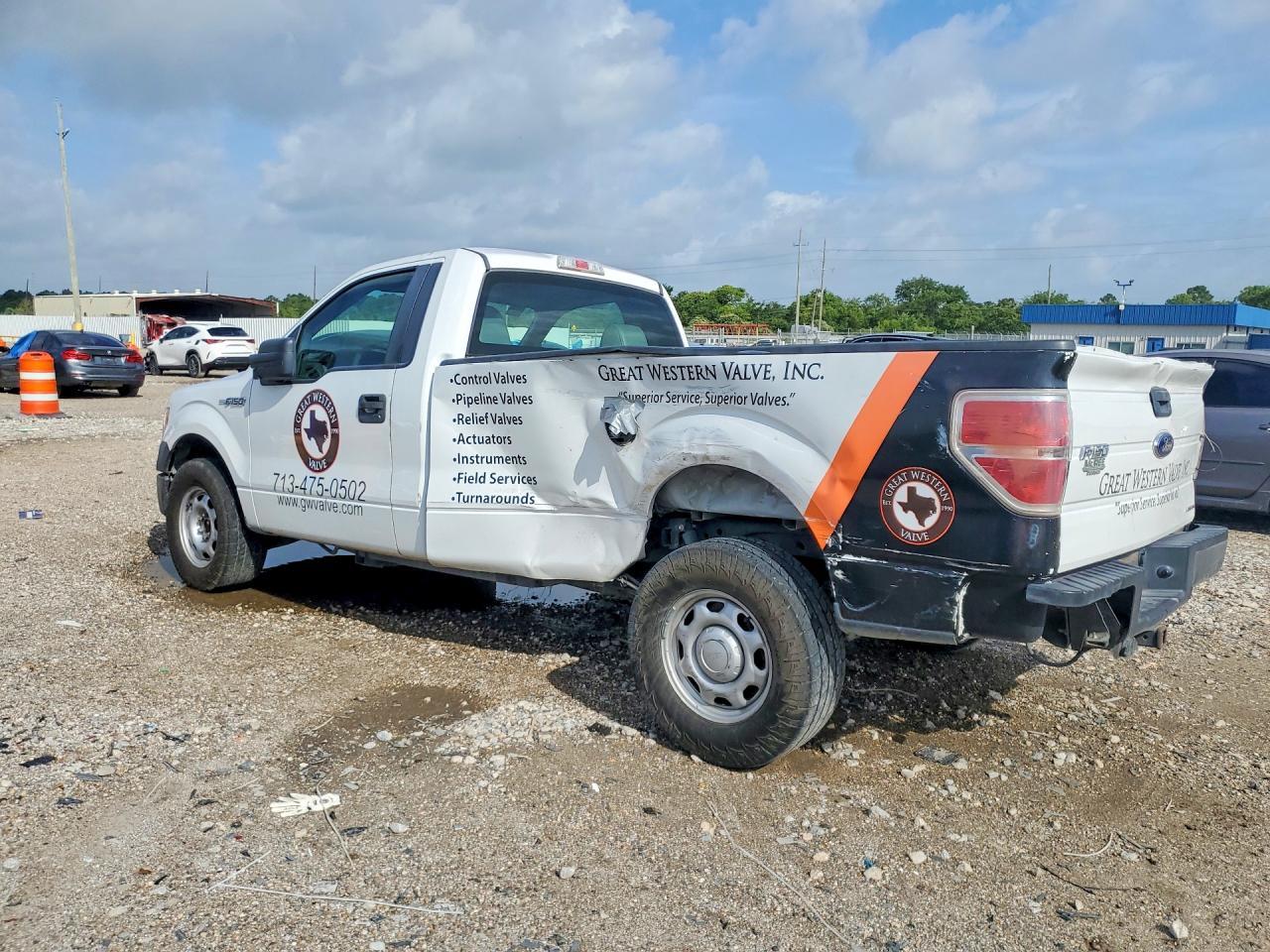 2013 Ford F150 - Image 2