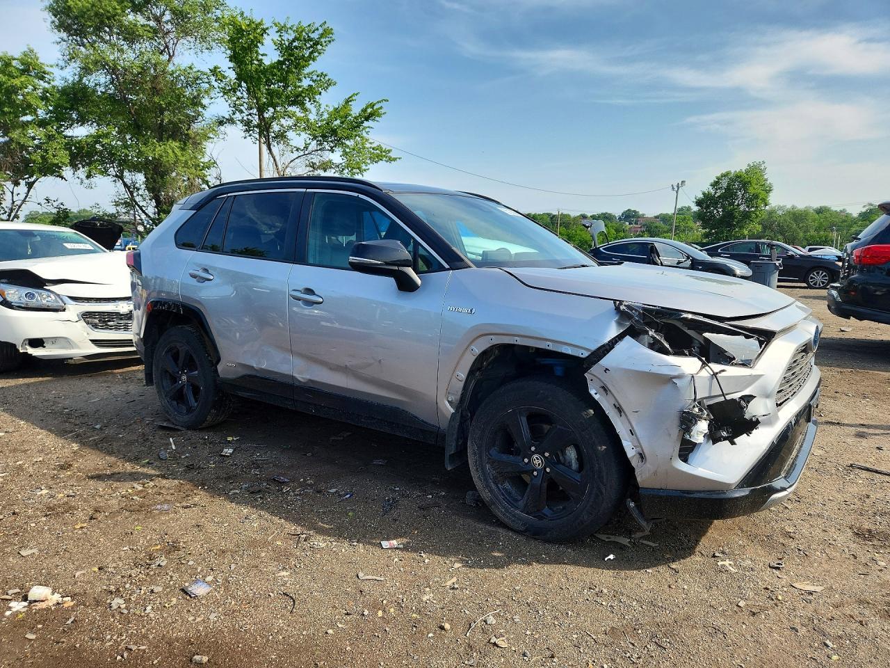 2021 Toyota Rav4 Xse - Фото 4