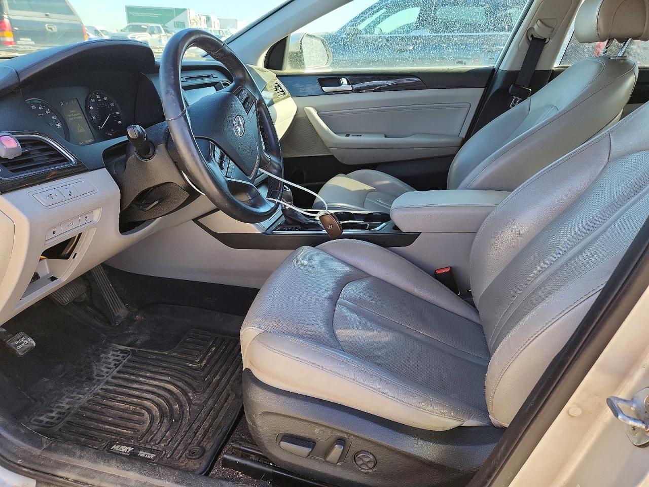 2017 Hyundai Sonata Hybrid Limited - Image 7
